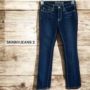 SKINNYJEANS 2 Women's Petite Size 6P Blue Denim Stretch Boot Cut Jeans